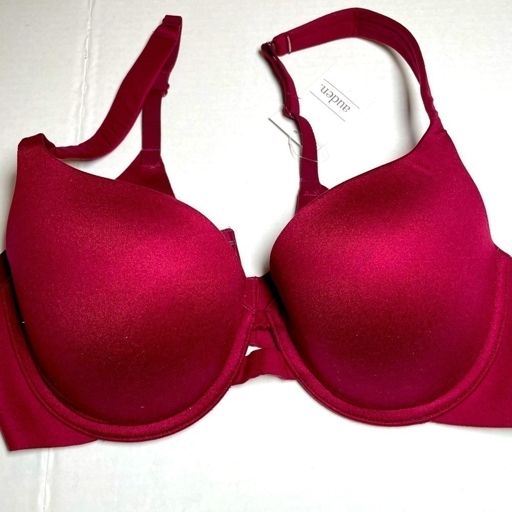 Auden Women Light Lift Plunge Bra 36B 
T Shirt underwire Stretch Sides Wine 1262